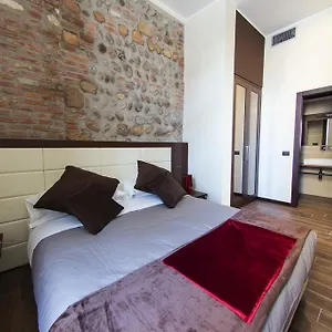 Gasthuis Arena Luxury, Verona